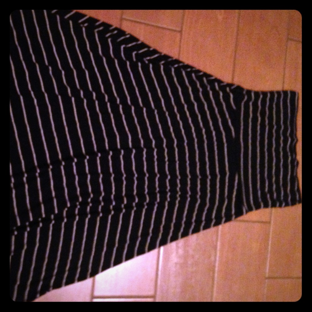 Striped Stretchy Maxi Skirt size Small